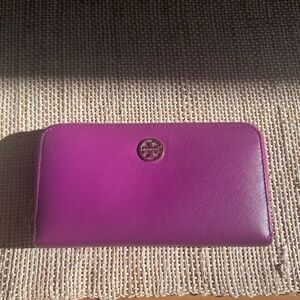Tory Burch Pink Leather Zip Wallet w/Red Interior w/Card Slots & Zipped Pouch.